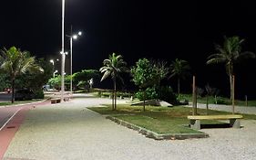 Apto Jacaraipe - quadra praia - excelente